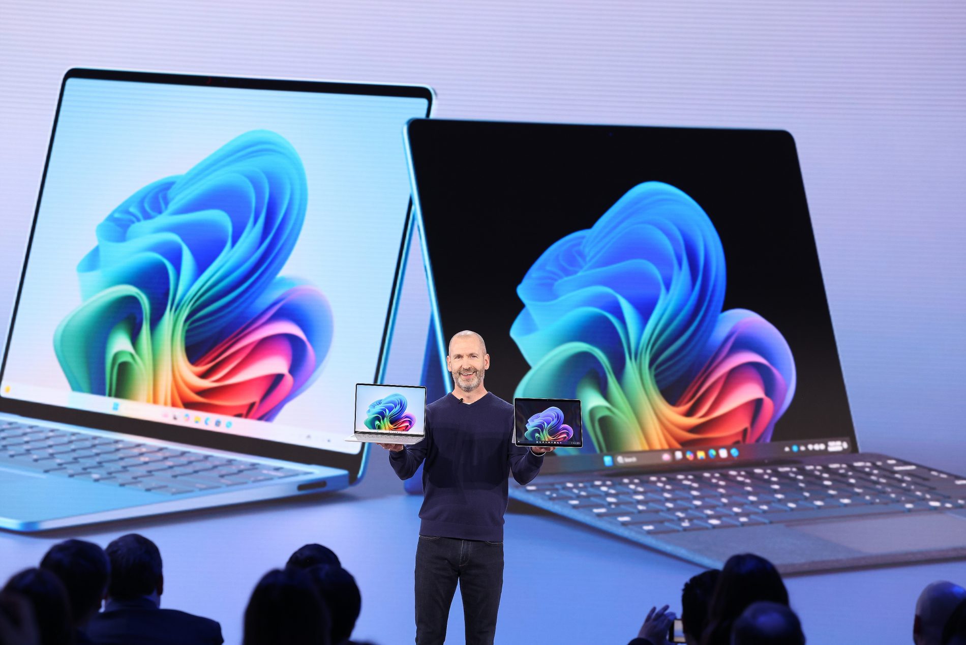 Sales of Windows ARM laptops will increase by 533 percent next year