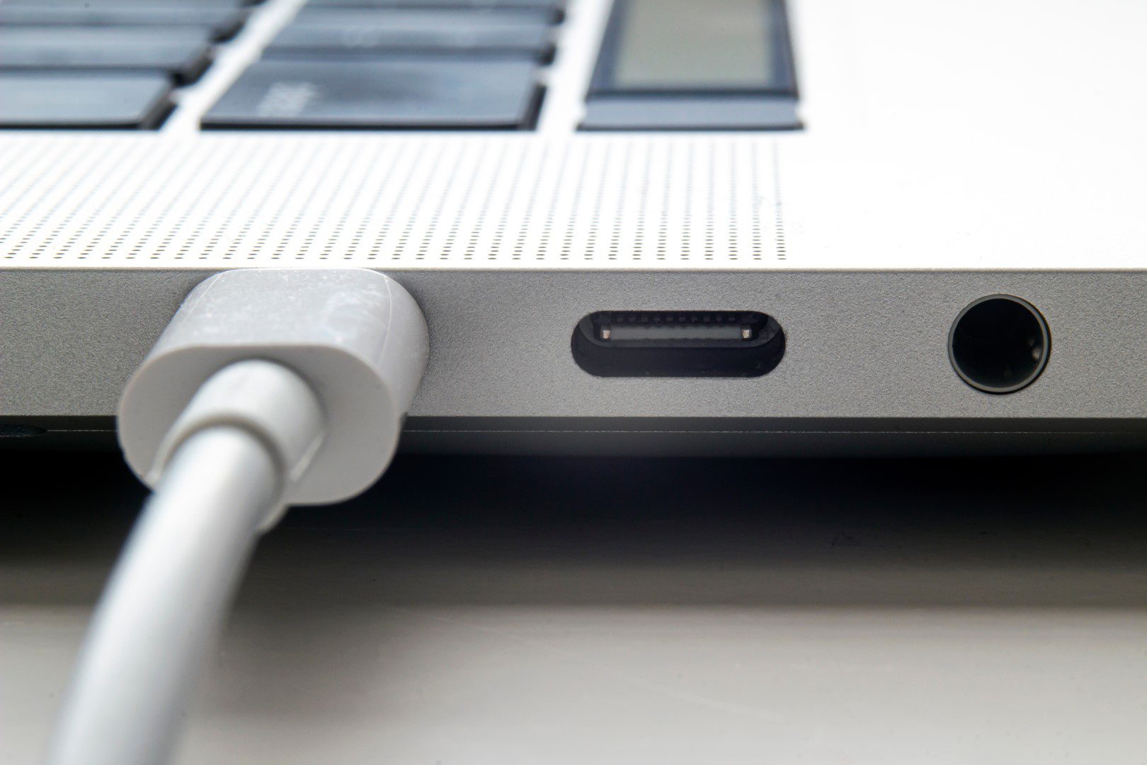 What about Thunderbolt with Windows on ARM PCs?