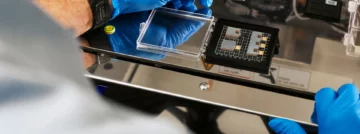 IBM brengt optische connecties naar chips om generatieve AI te versnellen