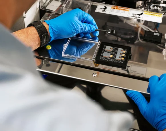 IBM brengt optische connecties naar chips om generatieve AI te versnellen