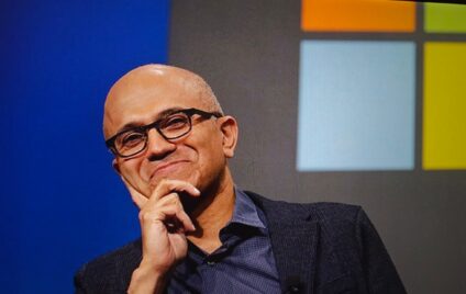Image for the article: Hypocriete hyperscaler: Microsoft-CEO waarschuwt voor AI die bedrijfskennis opslorpt