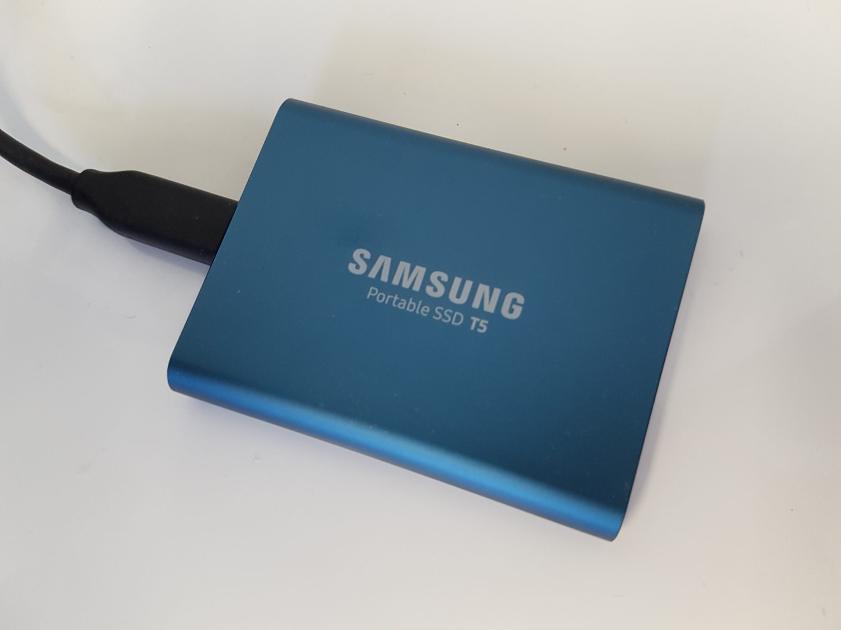 ik heb nodig Scarp fictie Review: Samsung Portable SSD T5 externe SSD – Oplossing voor snelle mobiele  opslag op elke locatie - ITdaily.